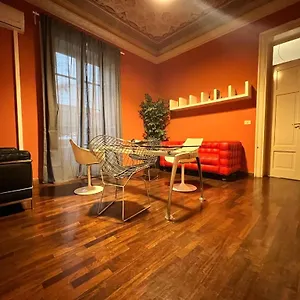 38,velasquez Palermo