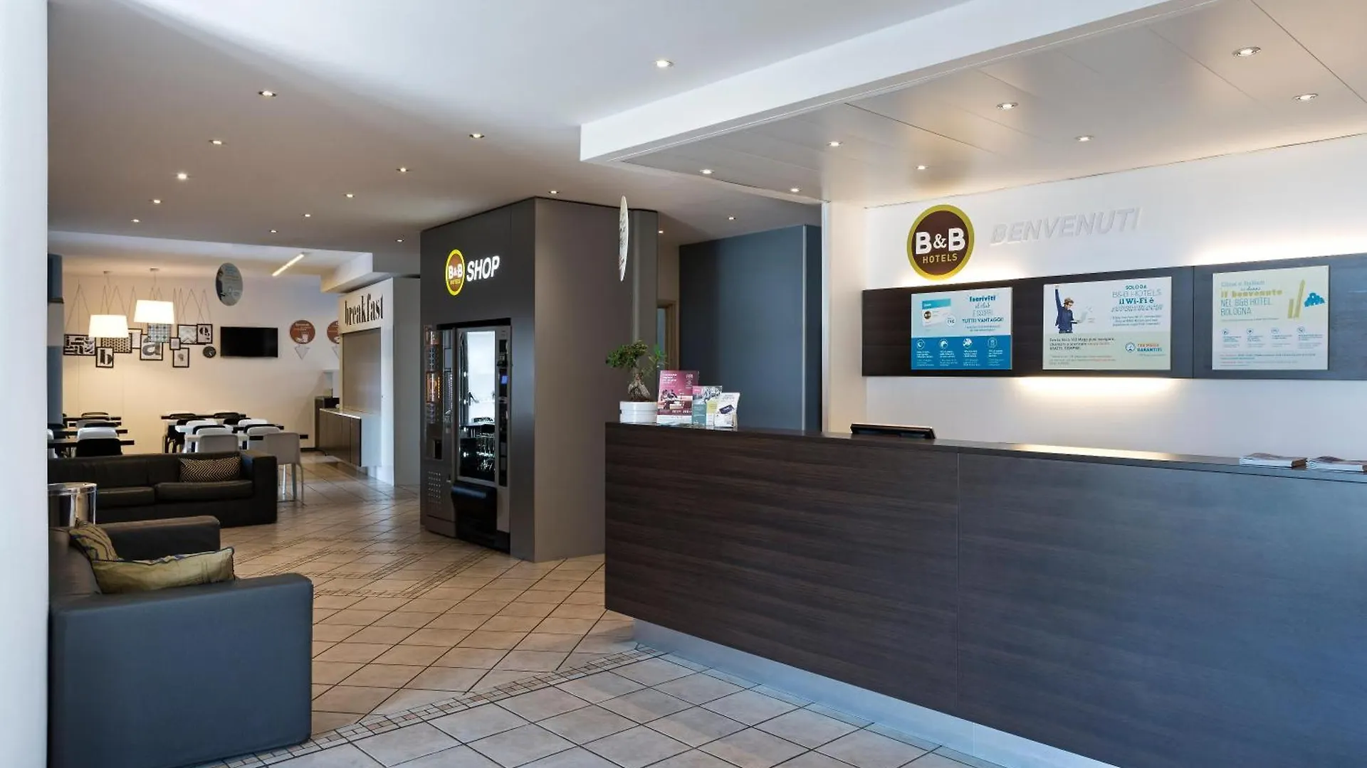 ***  B&B Hotel Bologna Castel Maggiore Italy